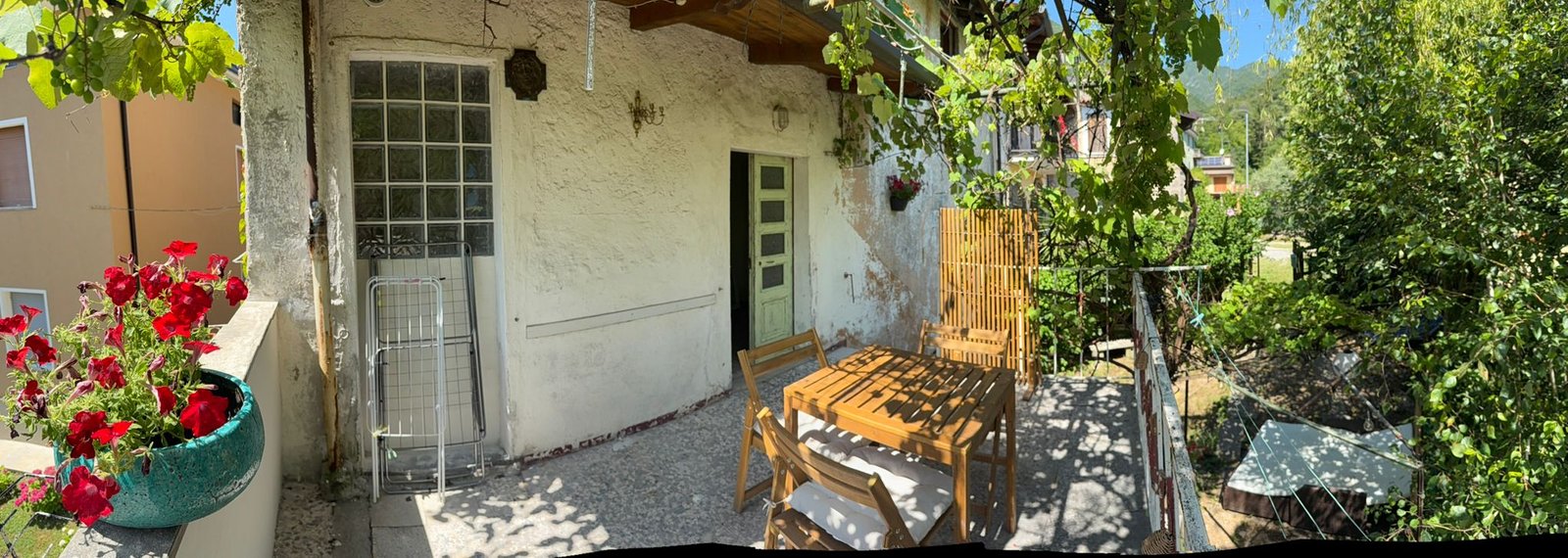 Terras en buitenzicht van Casa rustica Stella Alpina